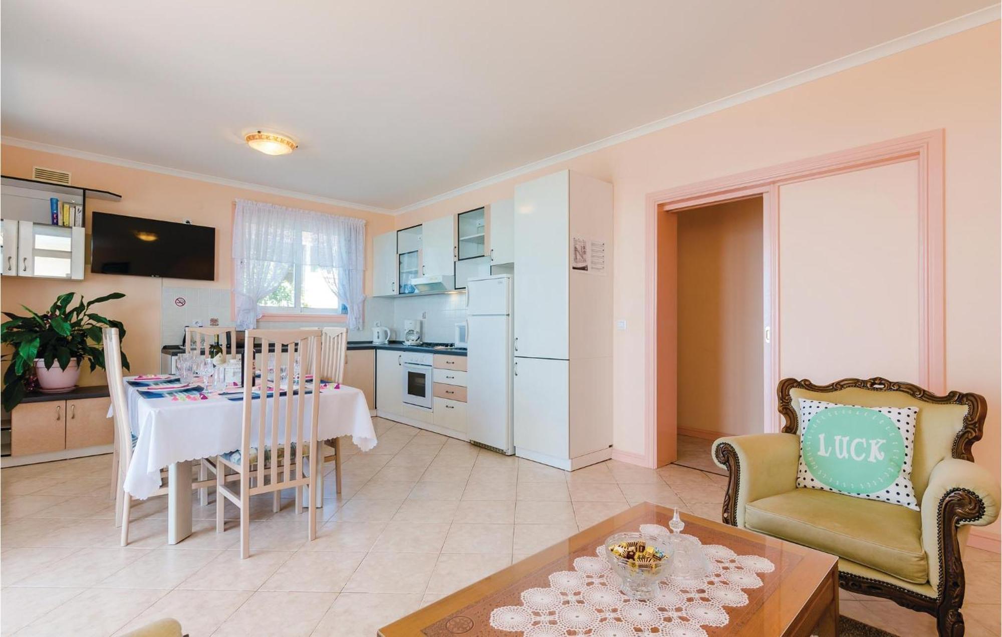 Apartment Na Krstu I Orasac Bagian luar foto